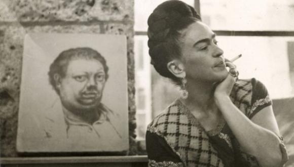 Frida nació en Coyoacán el 6 de julio de 1907 y murió el 13 de julio de 1954.