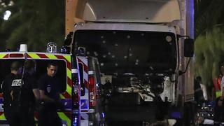 Atentado en Niza deja al menos 84 muertos y 50 personas "entre la vida y la muerte", anunció François Hollande [Video]