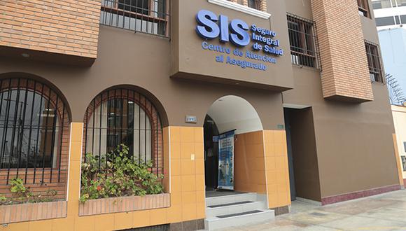 El SIS acotó que en el mes de junio se notificó a los pacientes SIS que se atienden en la Universidad Cayetano Heredia sobre la culminación del servicio en dicho centro.  (Foto: Minsa)