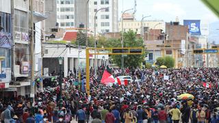 Ofensas de Pedro Castillo atizan la crisis en Junín y se desencadena el caos