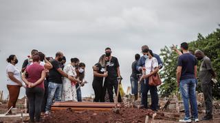 Brasil registra más de 2.000 muertes por COVID-19 por cuarto día consecutivo