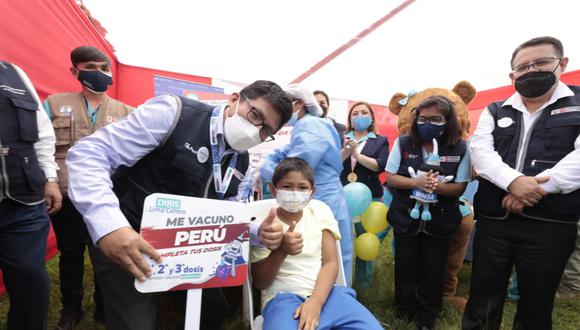 El ministro de Salud participó en una campaña multisectorial de servicios de salud por el Día del Niño Peruano en el Parque de las Leyendas. (Foto: Minsa)