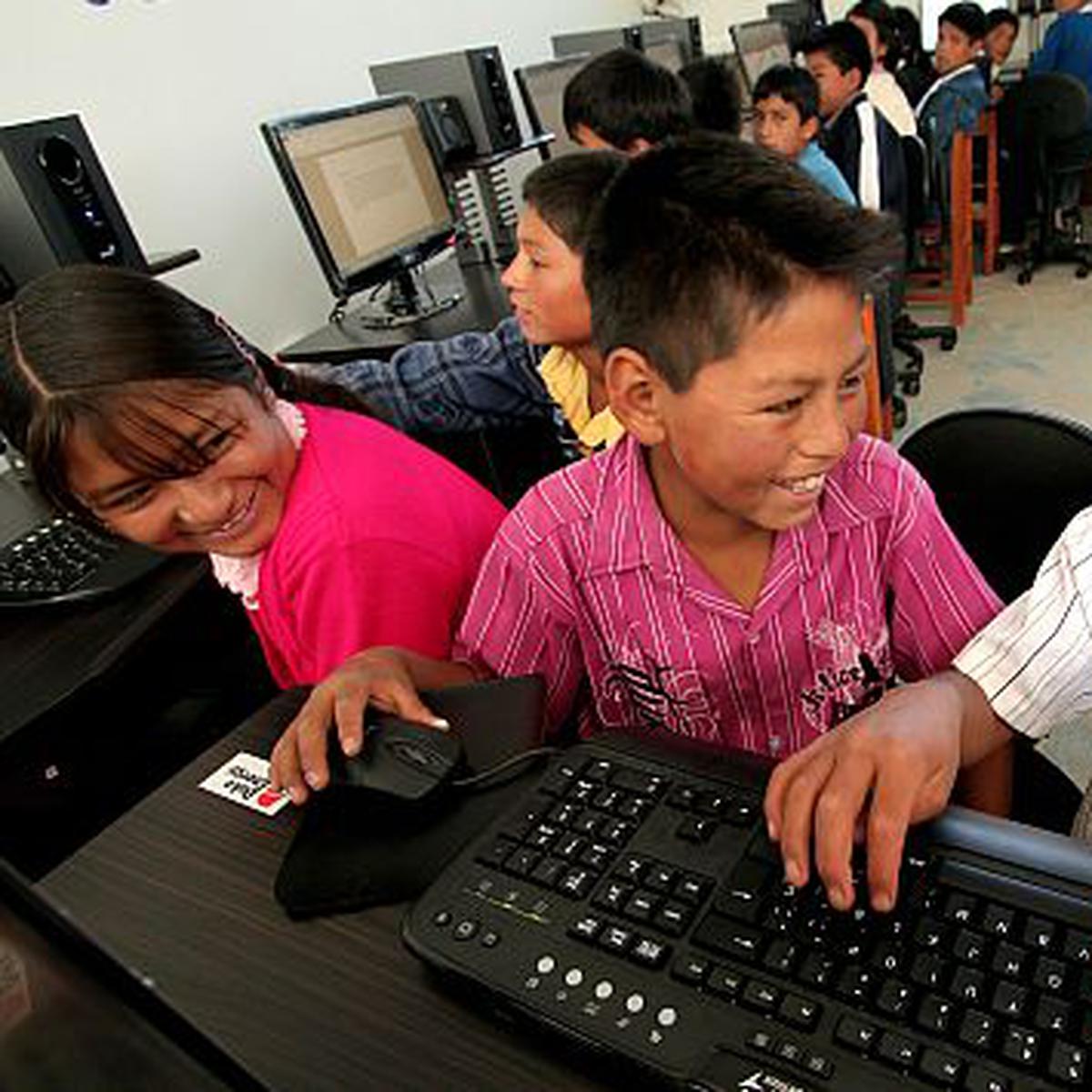 Niños deben tener acceso a oportunidades básicas incluido internet para vencer la pobreza | LIMA | PERU21