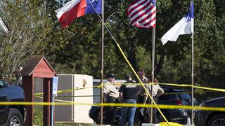 Estados Unidos: Al menos 27 muertos deja tiroteo en una iglesia en Texas [FOTOS]