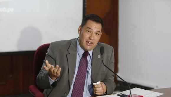 Charles Hallenbeck Fuentes asumió el cargo de intendente de los Bomberos en noviembre. (Mario Zapata)