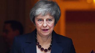 Theresa May asegura que continuará negociando esta semana con Bruselas
