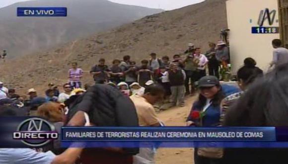 Familiares de terroristas realizaron ceremonia en mausoleo de Sendero Luminoso en Comas. (Canal N)