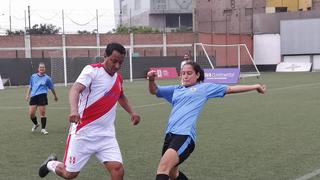 Torneo de fútbol 7 juntó a figuras del balompié en equipos mixtos para promover la igualdad de género