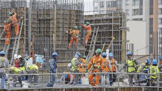 Construcción retrocedió 11.9% en enero, según Capeco