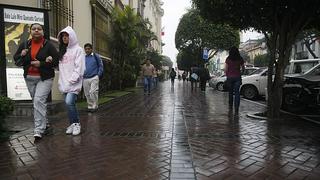 Nueve horas duró llovizna que cayó sobre gran parte de Lima