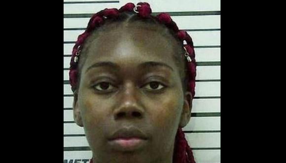 Karen Lashun Harrison, la mujer que dejó caer a su bebé durante pelea fue acusada por homicidio y crueldad infantil en EE.UU. (Policía de Moultrie)