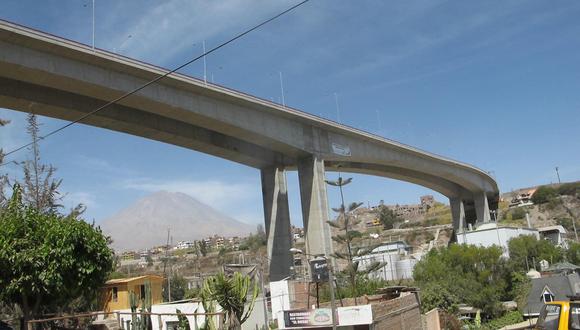 Puente Chilina tiene una altura de 48 metros. (USi)