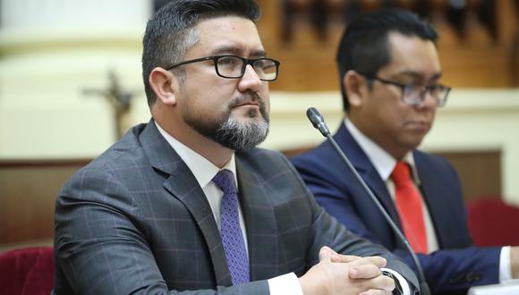 El exministro Geiner Alvarado se presentó ante la Comisión de Fiscalización del Congreso. (Foto: Congreso de la República)