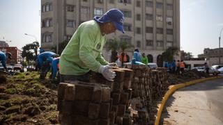 Municipalidad de Lima retira 518 metros cuadrados de adoquines de concreto en el Centro Histórico