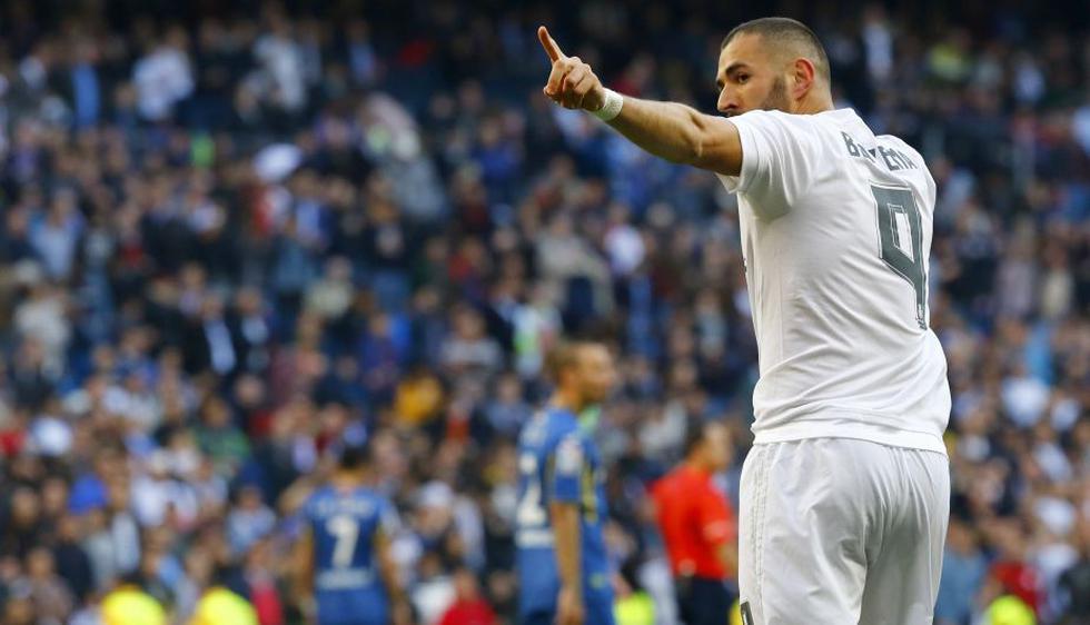 Karim Benzema marcó los dos primeros goles del Real Madrid. (EFE)