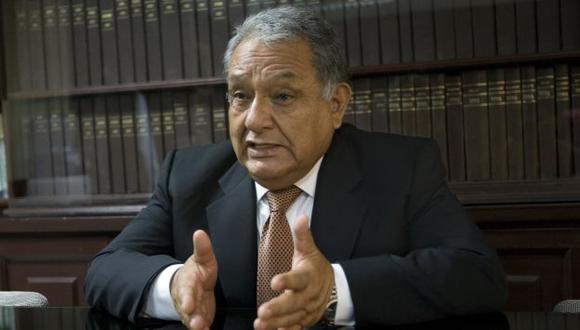 El procurador antiterrorismo, Julio Galindo, no denunciará a la obra teatral La Cautiva por falta de pruebas. (Perú21)