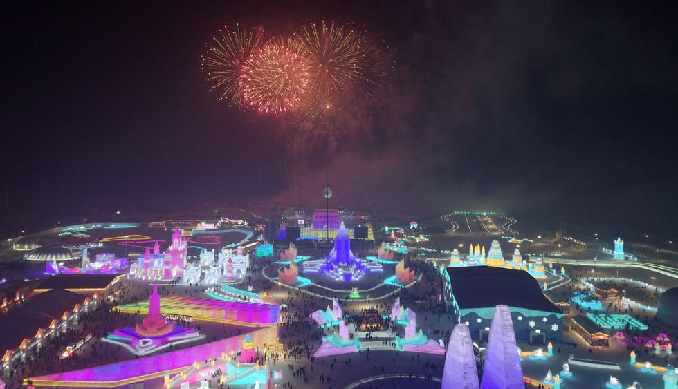 Una vista aérea del Festival de Hielo que se celebra al noreste de China. Dicha festividad nació en 1985. (Foto: AFP)