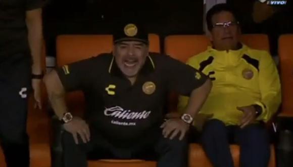 Maradona explotó tras falta a su jugador de Dorados en la liga de Ascenso. (Captura: YouTube)
