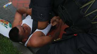 Policía detenido por encabezar protesta en plaza Dos de Mayo presentará hábeas corpus