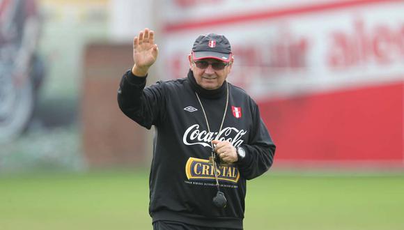 Sergio Markarián fue técnico de la selección peruana del 2010 al 2013. (Foto: AFP)