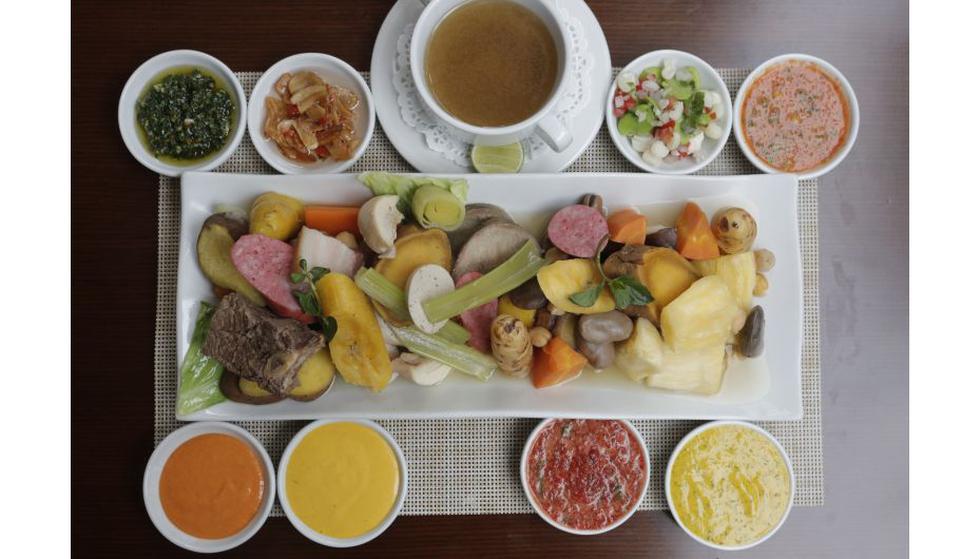 El restaurante Sinfonía del Hotel Crowne Plaza Lima presenta un sancochado con una variedad de carnes (Piko Tamashiro/Perú21).