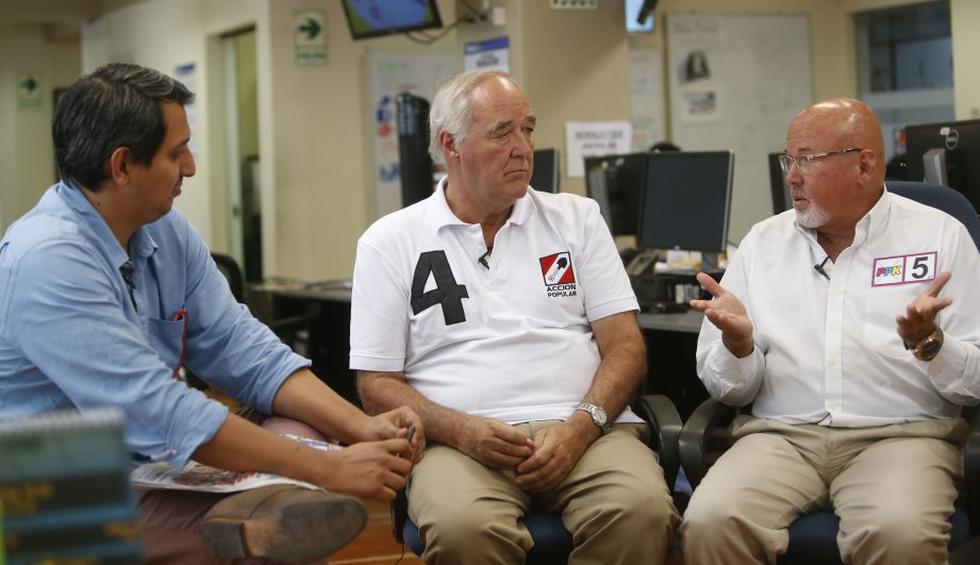 Carlos Bruce y Víctor García Belaunde fueron entrevistados en la redacción de Perú21. (Mario Zapata/Perú21)