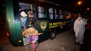 Coronavirus en Perú: Personas varadas en la Carretera Central fueron trasladadas a albergue