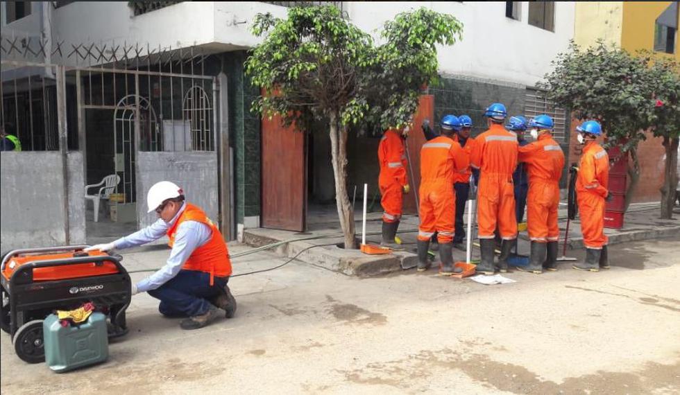 Sedapal inicia los trabajos de desinfección en las viviendas afectadas en San Juan de Lurigancho