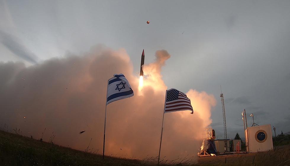 Israel y Estados Unidos probaron un sistema antimisiles en Alaska. (Foto: AFP)