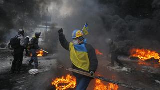 Protestas en Ucrania dejan siete muertos