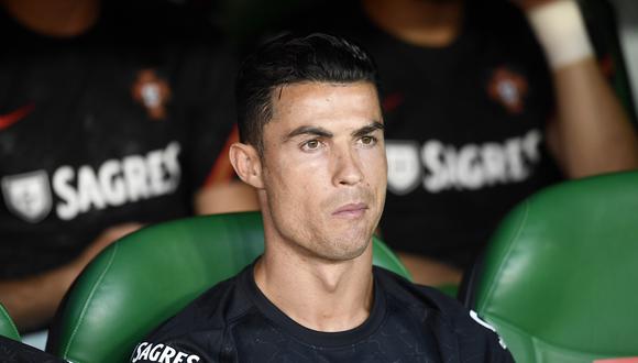 Cristiano Ronaldo pide a Manchester United que le dejen ir a otro club. (Foto: AP)