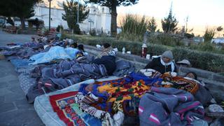 Afectados por el sismo en Arequipa aún viven en carpas