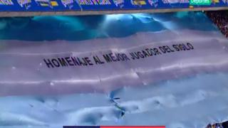 Perú vs. Argentina: Hinchas argentinos desplegaron una bandera gigante [VIDEO]