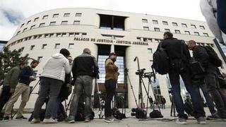 España: Tribunal mantiene libertad para los condenados del caso La Manada