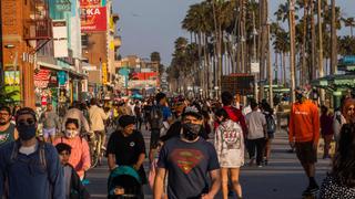 California ordena el uso de mascarillas en público para evitar la propagación del COVID-19