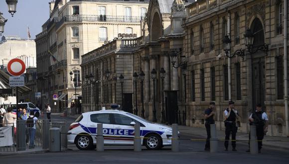 El fiscal de Nîmes explicó que el hombre, quien intentó huir, se encontraba en un estado "de relativa confusión mental" cuando fue detenido y ha sido hospitalizado. (Foto: AFP)