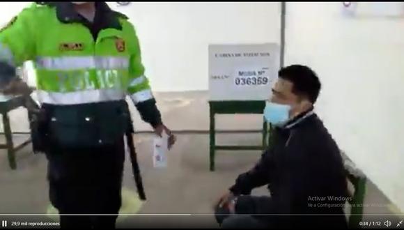 Captura de pantalla del vídeo sobre intervención a personero. (Foto: Captura)