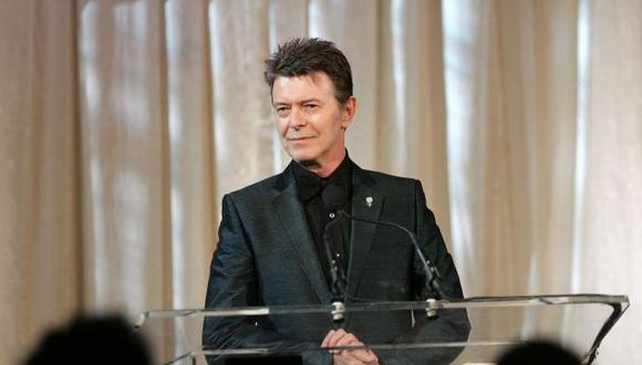 David Bowie hace banda sonora para serie. (cbslocal.com)