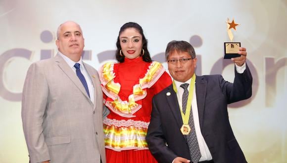 Ingeniero Walter Sánchez recibió nuevo reconocimiento en México (Jorge Aguilar)