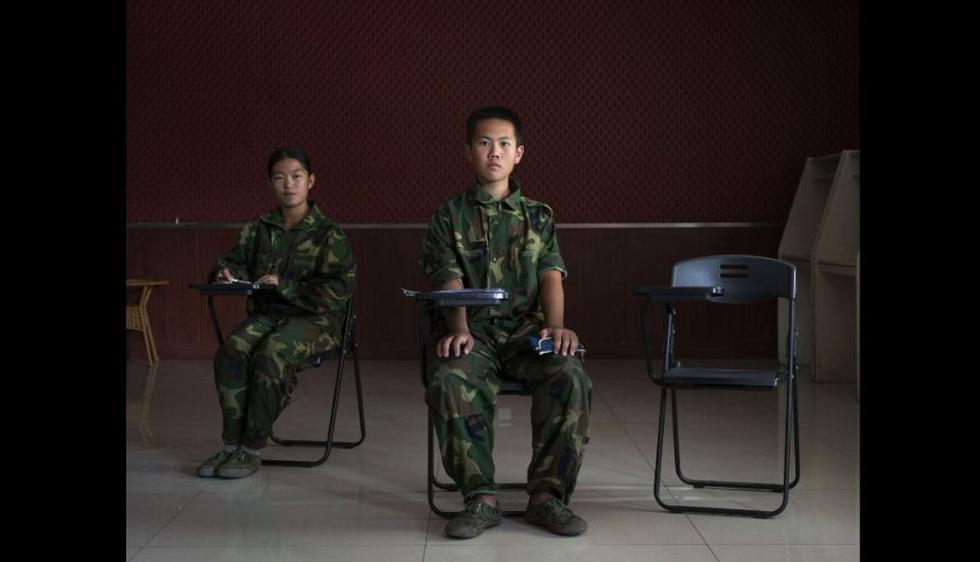 China abrió campamentos militares para ayudar a curar a adictos a internet. (Lorenzo Maccotta/Contrasto)