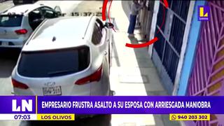 Hombre realiza arriesgada maniobra para evitar que asalten a su esposa en la puerta de su casa