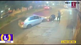 Taxista evita fuga de delincuente que había robado el teléfono celular a una mujer