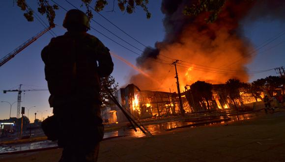 Dos de las víctimas de nacionalidad peruana fallecieron durante incendios ocurridos en Chile. (Foto: AFP)