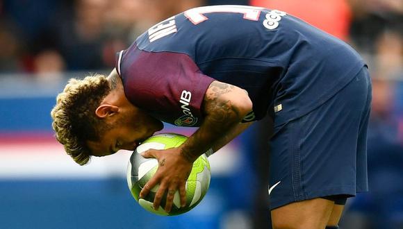 Con dos goles de Neymar, uno de Cavani y otro de Mbappé,
PSG goleó 6-2 al Bordeaux por la Ligue 1. (AFP)