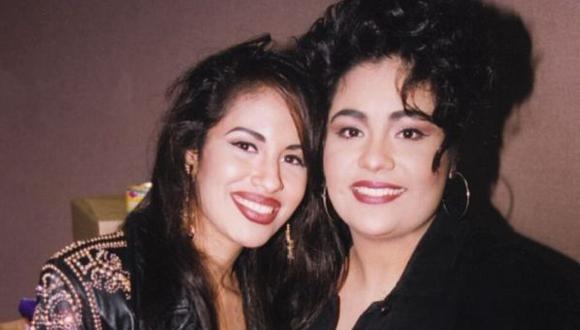 Selena y su hermana Suzette Quintanilla eran muy unidas, ambas formaron parte del grupo musical Los Dinos (Foto: Getty Images)