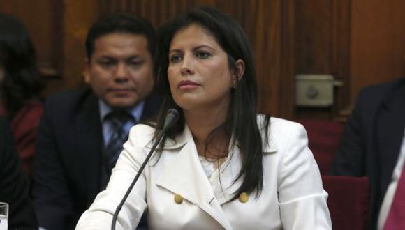 Carmen Omonte no le pagó beneficios laborales a empleada que salió embarazada. (Perú21)