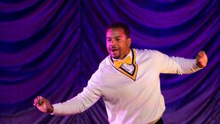 'Carlton', actor de la serie 'El príncipe del rap', no pudo registrar su baile | VIDEO