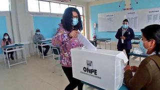 Constitucionalistas piden al presidente Sagasti “no intervenir indebidamente” en el proceso electoral