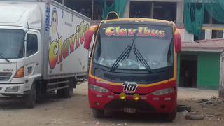 Asaltan bus de ‘Clavito y su Chela’ y se llevan instrumentos en la carretera hacia Huánuco
