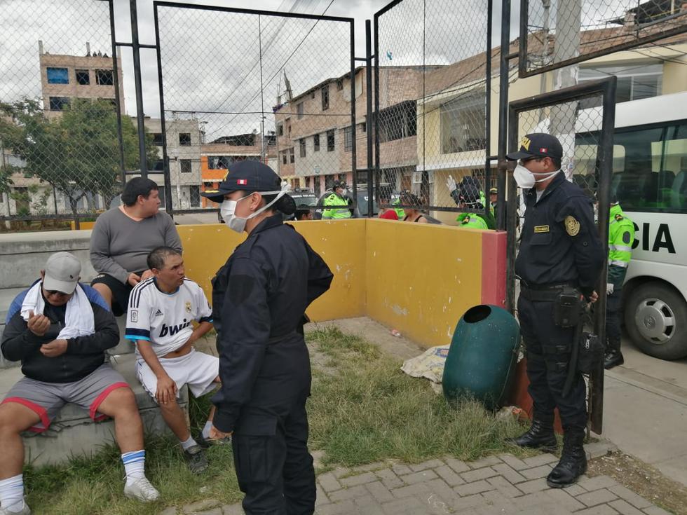 Cajamarca: Amigos de barrio fueron intervenidos por no acatar el aislamiento social. (Foto: PNP)